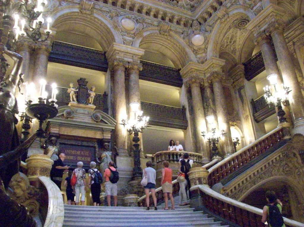 grand_escalier_opera_garnier